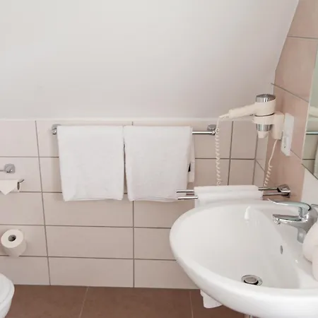 מלון Forellenhof Wald- Und Wiesenquartier באד ברלבורג